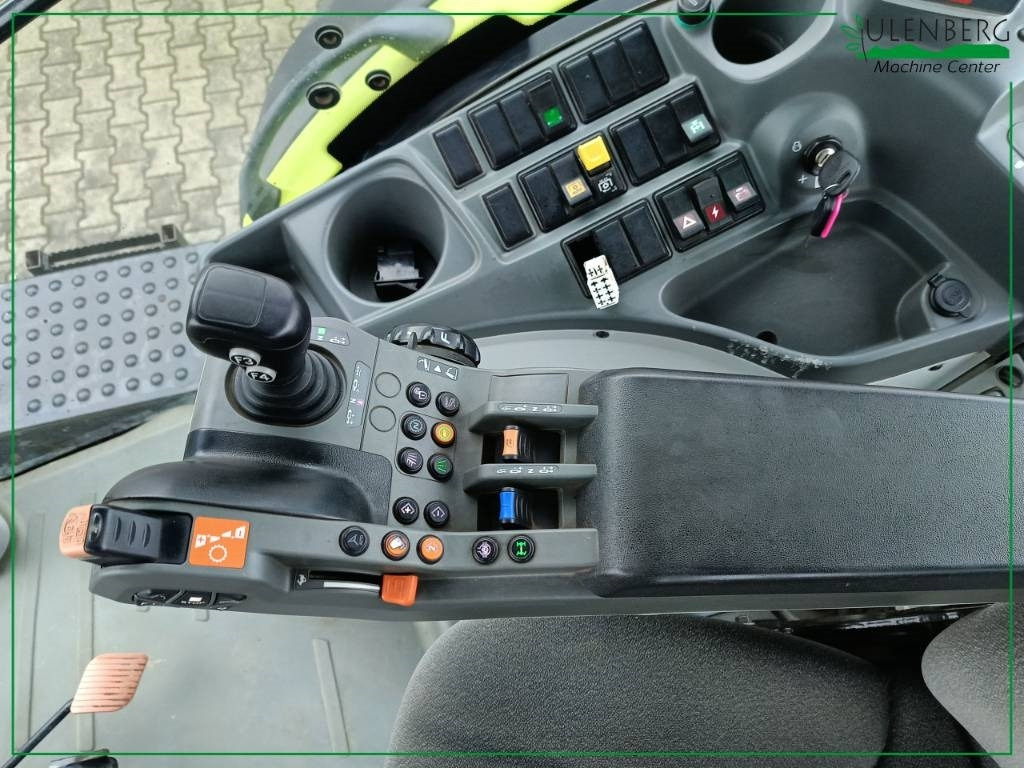 Trator Claas Axion 850 CIS: foto 12