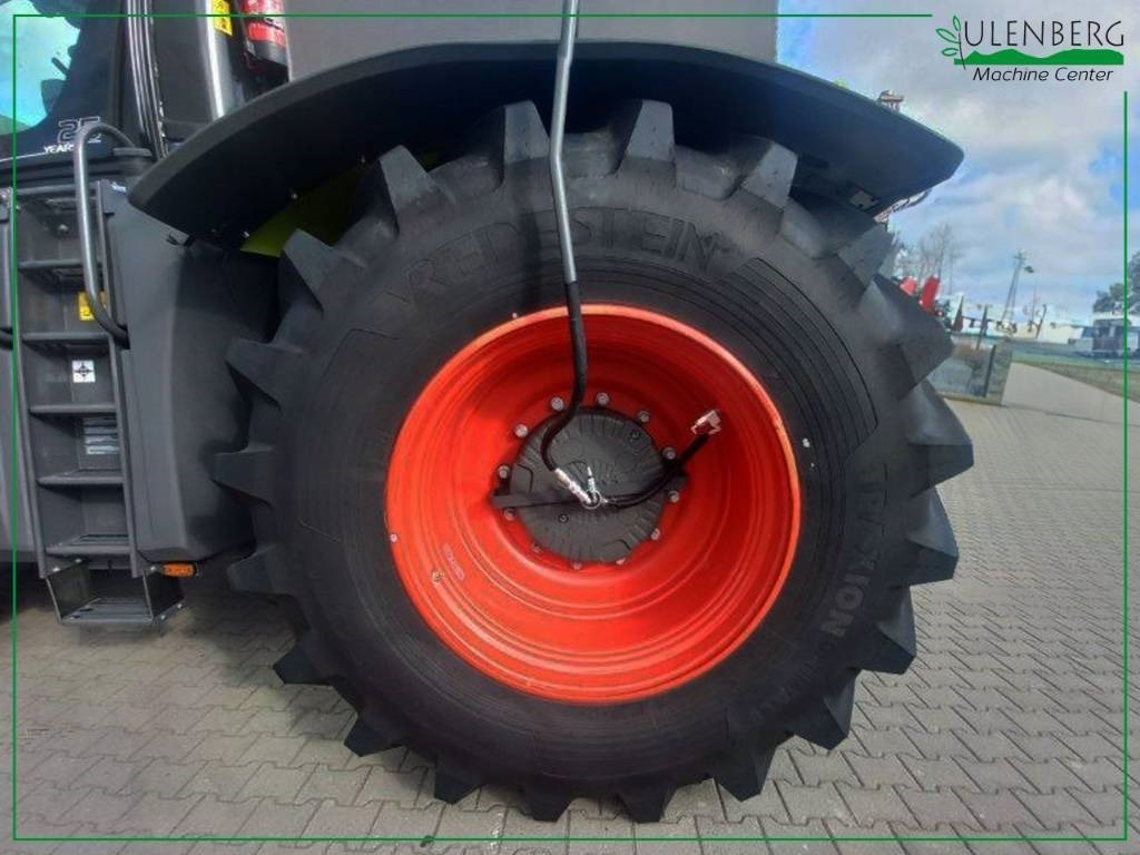 Claas XERION 5000 - Trator: foto 4 Claas XERION 5000 - Trator: foto 4