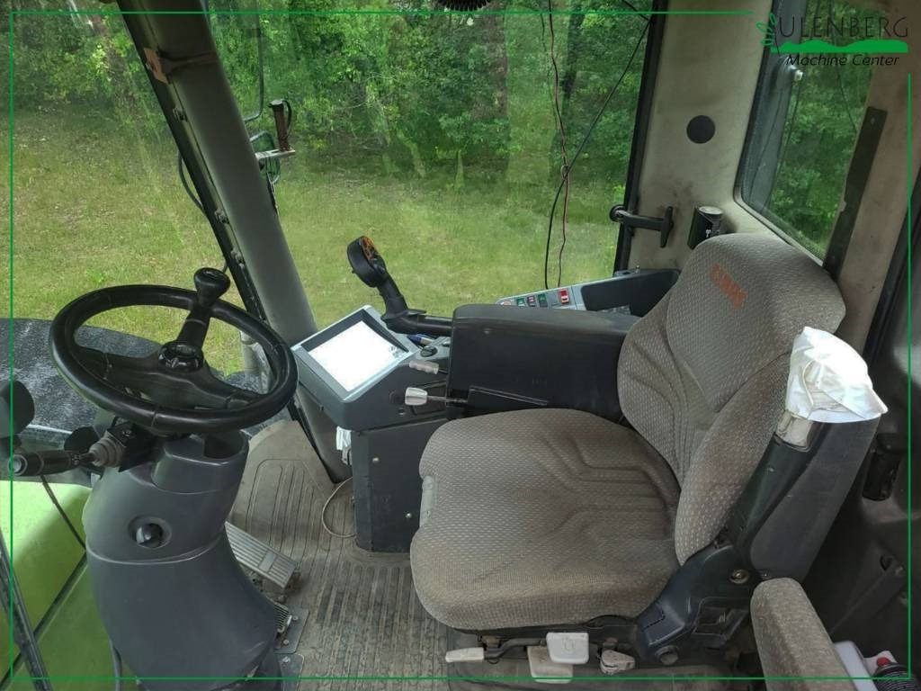 Trator Claas Xerion 3300 Trac: foto 11