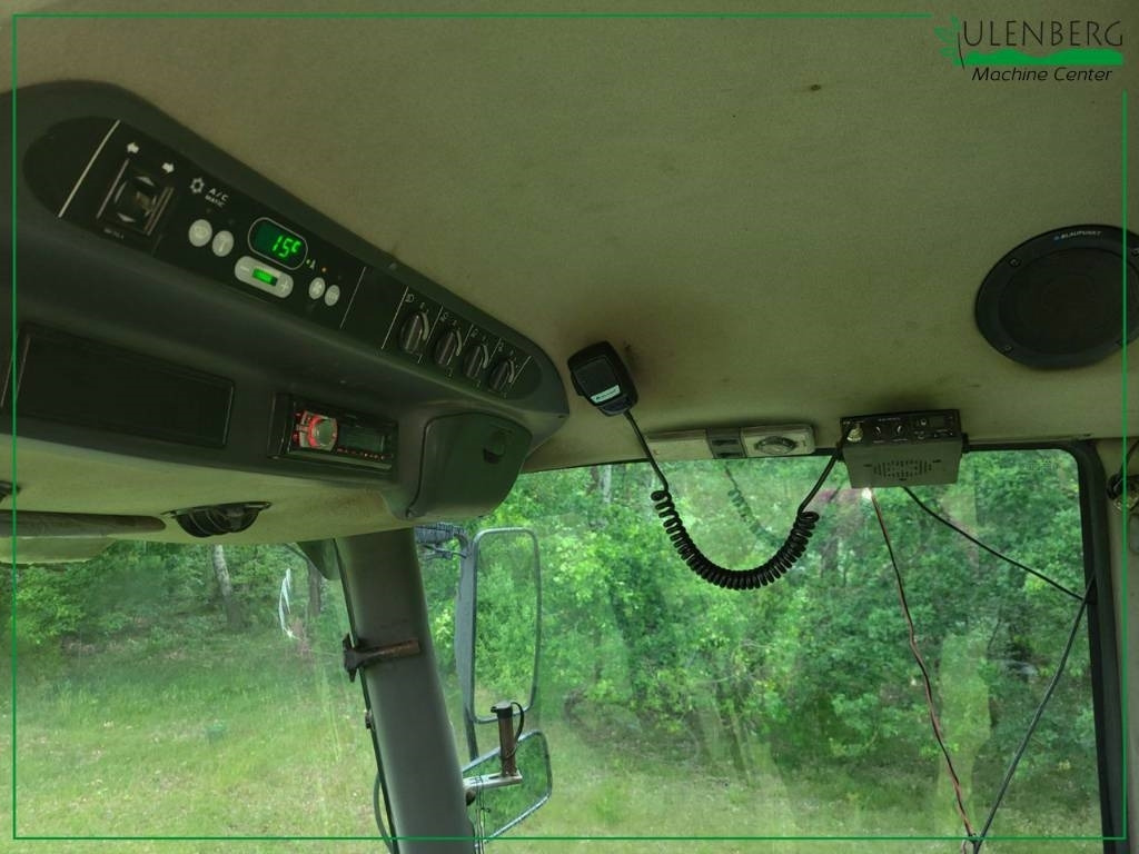 Trator Claas Xerion 3300 Trac: foto 10