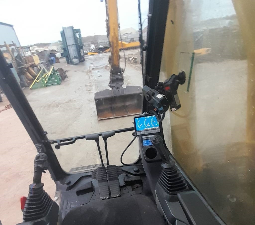 Leasing de Komatsu PC 240 NLC-8K  Komatsu PC 240 NLC-8K: foto 13