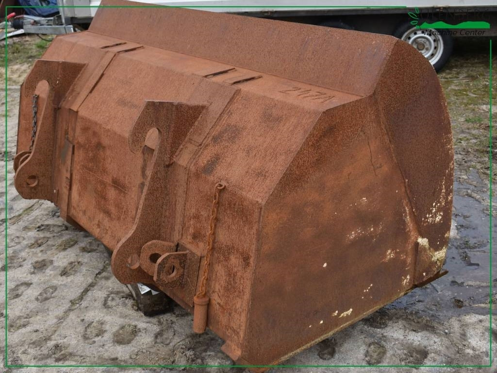 Łyżka do ładowarki Claas Scorpion - Balde por Máquina de construção: foto 1 Łyżka do ładowarki Claas Scorpion - Balde por Máquina de construção: foto 1
