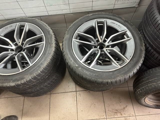 Pirelli P ZERO Winter 255/45/19 - Pneu por Camião: foto 3 Pirelli P ZERO Winter 255/45/19 - Pneu por Camião: foto 3