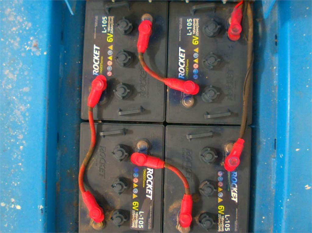 Genie GRC12 - Plataforma de mastro vertical: foto 4 Genie GRC12 - Plataforma de mastro vertical: foto 4