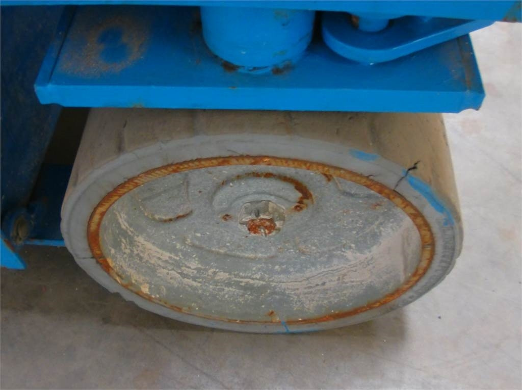 Plataforma de Tijera/ Plataforma de tesoura Genie GS3246: foto 13