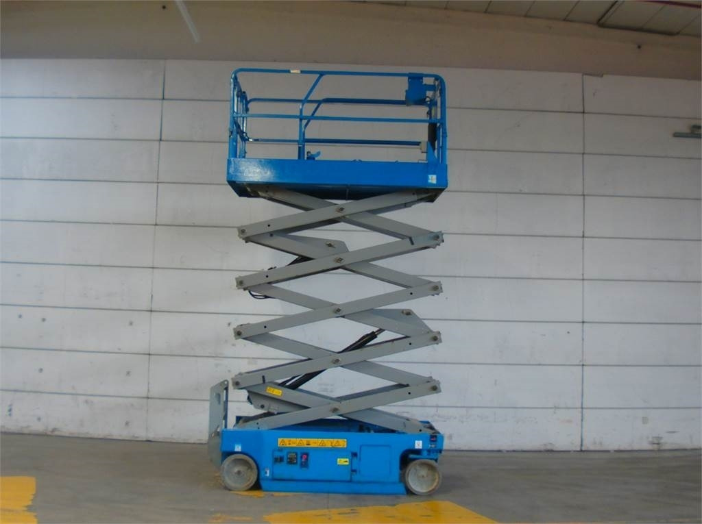 Plataforma de Tijera/ Plataforma de tesoura Genie GS3246: foto 6