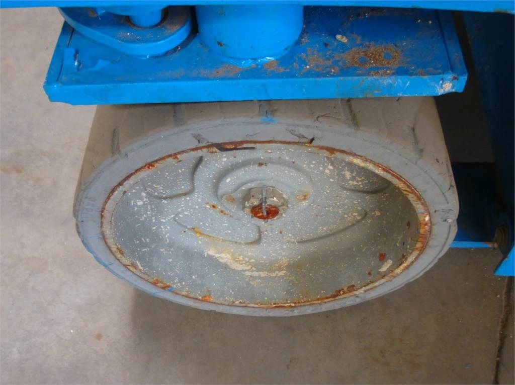 Plataforma de Tijera/ Plataforma de tesoura Genie GS3246: foto 14