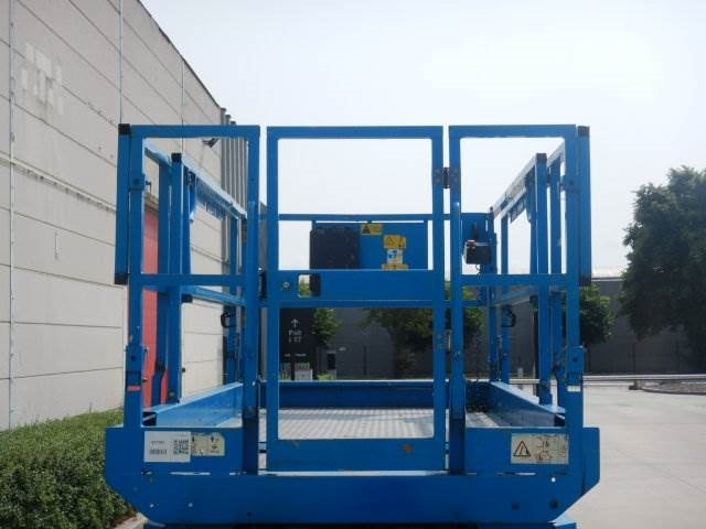 Plataforma de Tijera/ Plataforma de tesoura Genie GS3369DC: foto 10