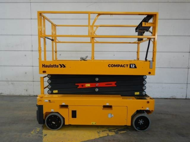 Haulotte Compact 12 AE - Plataforma de Tijera/ Plataforma de tesoura: foto 1 Haulotte Compact 12 AE - Plataforma de Tijera/ Plataforma de tesoura: foto 1