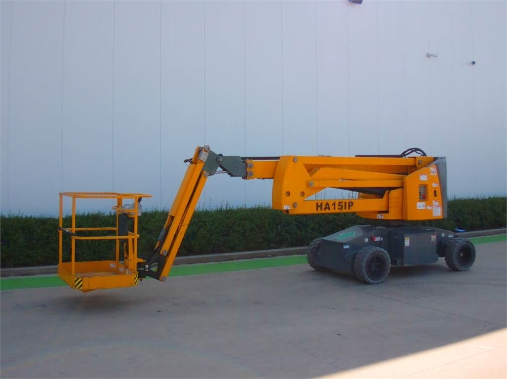 Haulotte HA15IP - Plataforma articulada: foto 2 Haulotte HA15IP - Plataforma articulada: foto 2
