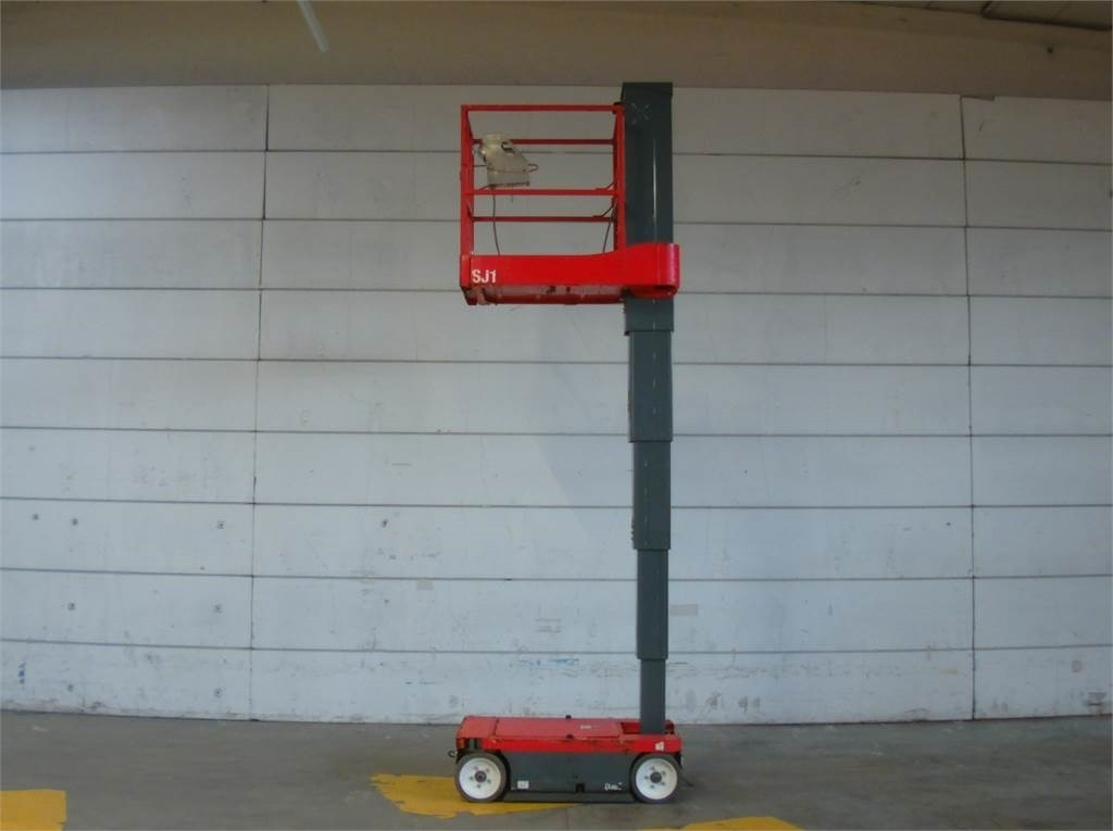 SkyJack SJ16 - Plataforma de mastro vertical: foto 5 SkyJack SJ16 - Plataforma de mastro vertical: foto 5