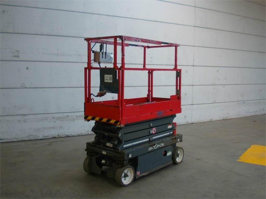 SkyJack SJ3219 - Plataforma de Tijera/ Plataforma de tesoura: foto 4 SkyJack SJ3219 - Plataforma de Tijera/ Plataforma de tesoura: foto 4