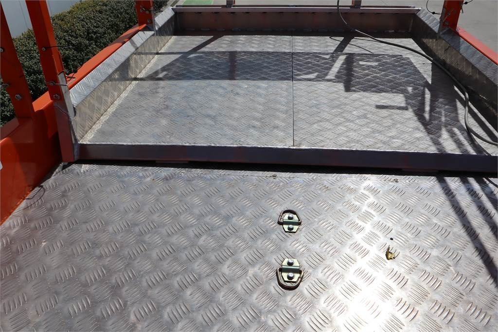 Plataforma de Tijera/ Plataforma de tesoura Snorkel S3970RTE: foto 11