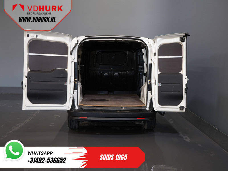 Fiat Dobló Cargo 1.3 MJ BPM VRIJ! 7x Voorraad NL Auto/ Airco/ Bluetooth/ Betimmering - Furgão compacto: foto 5 Fiat Dobló Cargo 1.3 MJ BPM VRIJ! 7x Voorraad NL Auto/ Airco/ Bluetooth/ Betimmering - Furgão compacto: foto 5