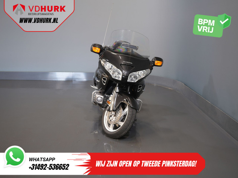 Honda GL 1800 Gold Wing MARGE/ Koffers/ Cruise/ Topkoffer/ Navi/ Radio - Motocicleta: foto 2 Honda GL 1800 Gold Wing MARGE/ Koffers/ Cruise/ Topkoffer/ Navi/ Radio - Motocicleta: foto 2