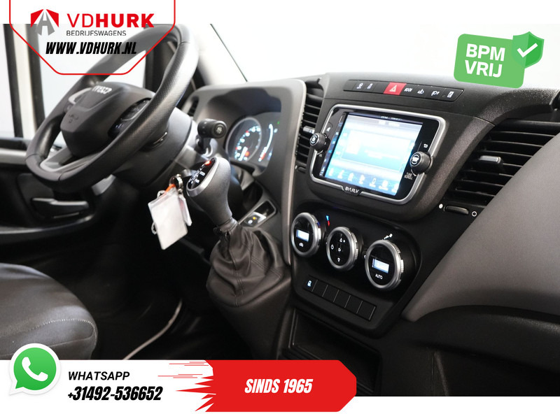Iveco Daily 35S18HV 3.0 Aut. ZF BPM VRIJ! Bakwagen Laadklep/ LED/ Spoiler/ 3.5T Trekverm./ Gev.stoel/ Adapt.Cruise/ Navi/ Carplay/ Climate/ - Carrinha de contentor: foto 3 Iveco Daily 35S18HV 3.0 Aut. ZF BPM VRIJ! Bakwagen Laadklep/ LED/ Spoiler/ 3.5T Trekverm./ Gev.stoel/ Adapt.Cruise/ Navi/ Carplay/ Climate/ - Carrinha de contentor: foto 3