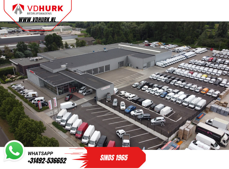 Leasing de Mercedes-Benz Sprinter 313 2.2 CDI Aut. L2 DC Dubbel Cabine EXPORT ONLY Airco/ 2.8t Trekverm./ Imperiaal & Trap Mercedes-Benz Sprinter 313 2.2 CDI Aut. L2 DC Dubbel Cabine EXPORT ONLY Airco/ 2.8t Trekverm./ Imperiaal & Trap: foto 12