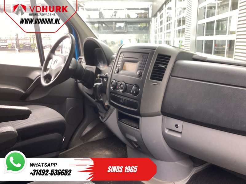 Mercedes-Benz Sprinter 313 2.2 CDI Aut. L2 DC Dubbel Cabine EXPORT ONLY Airco/ 2.8t Trekverm./ Imperiaal & Trap - Furgão, Carrinha cabine dupla: foto 3 Mercedes-Benz Sprinter 313 2.2 CDI Aut. L2 DC Dubbel Cabine EXPORT ONLY Airco/ 2.8t Trekverm./ Imperiaal & Trap - Furgão, Carrinha cabine dupla: foto 3