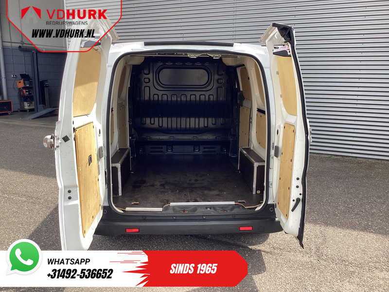 Nissan E-NV200 Business 40 kWh EXPORT ONLY 200km WLTP Snellader/ Climate/ Camera/ Cruise - Furgão, Carrinha elétrica: foto 5 Nissan E-NV200 Business 40 kWh EXPORT ONLY 200km WLTP Snellader/ Climate/ Camera/ Cruise - Furgão, Carrinha elétrica: foto 5