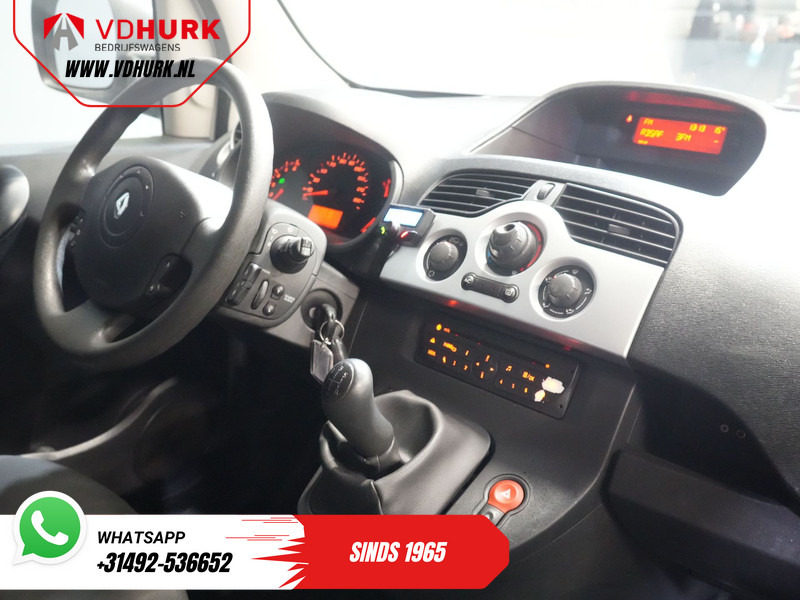 Renault Kangoo Express 1.5 dCi 90 pk EXPORT ONLY Inrichting/ Cruise/ PDC/ Airco/ Trekhaak - Furgão compacto: foto 3 Renault Kangoo Express 1.5 dCi 90 pk EXPORT ONLY Inrichting/ Cruise/ PDC/ Airco/ Trekhaak - Furgão compacto: foto 3