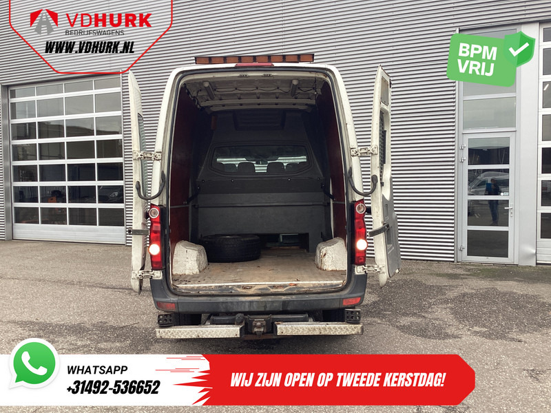 Volkswagen Crafter 50 2.5 TDI Aut. L2H2 DC Dubbel Cabine EXPORT 5 cil/ 3.5t Trekverm./ Airco/ 6 Pers./ 270Gr.Deuren/ Trekhaak - Furgão, Carrinha cabine dupla: foto 5 Volkswagen Crafter 50 2.5 TDI Aut. L2H2 DC Dubbel Cabine EXPORT 5 cil/ 3.5t Trekverm./ Airco/ 6 Pers./ 270Gr.Deuren/ Trekhaak - Furgão, Carrinha cabine dupla: foto 5