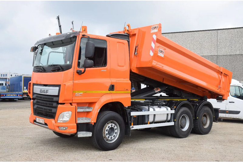 DAF CF 460 - Camião polibenne: foto 2 DAF CF 460 - Camião polibenne: foto 2