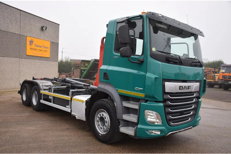 DAF CF 480 - Camião polibenne: foto 4 DAF CF 480 - Camião polibenne: foto 4