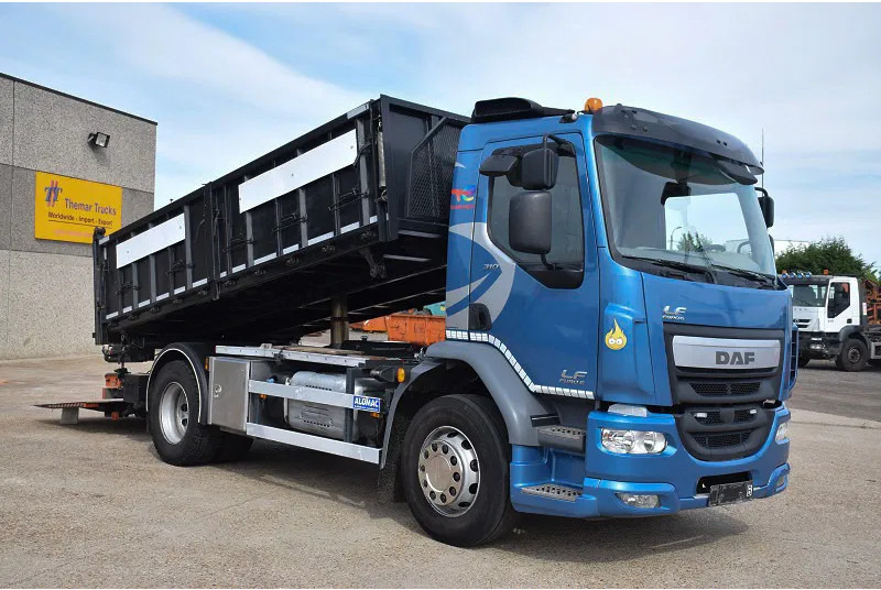 DAF LF 310 - Camião basculante: foto 1 DAF LF 310 - Camião basculante: foto 1