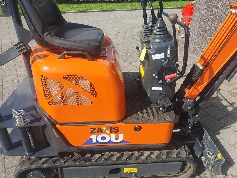 Hitachi ZX10U - 6 serie - 33 working hours - - Mini escavadeira: foto 3 Hitachi ZX10U - 6 serie - 33 working hours - - Mini escavadeira: foto 3