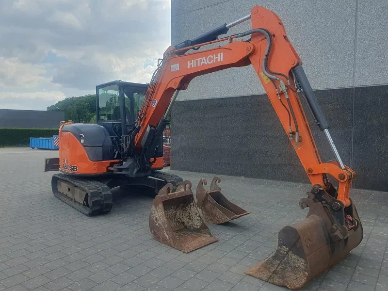 Hitachi ZX65 USB -5 A CLR - Escavadora de rastos: foto 1 Hitachi ZX65 USB -5 A CLR - Escavadora de rastos: foto 1