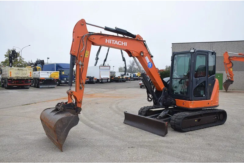 Hitachi ZX65 USB -5 A CLR - Escavadora de rastos: foto 5 Hitachi ZX65 USB -5 A CLR - Escavadora de rastos: foto 5