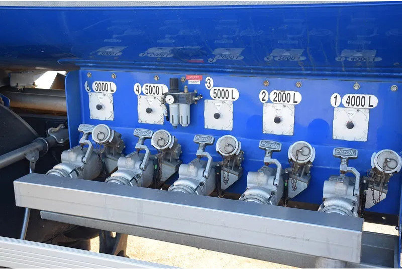 MAN TGM 26.340 - Caminhão tanque: foto 4 MAN TGM 26.340 - Caminhão tanque: foto 4