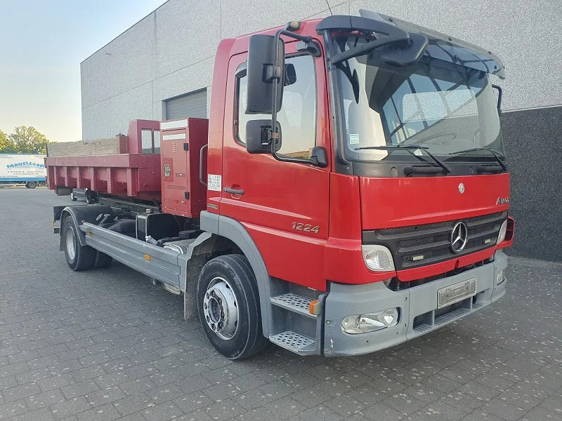 Mercedes-Benz Atego 1224 - Camião polibenne: foto 1 Mercedes-Benz Atego 1224 - Camião polibenne: foto 1