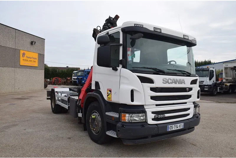 Scania P280 - Camião grua: foto 5 Scania P280 - Camião grua: foto 5