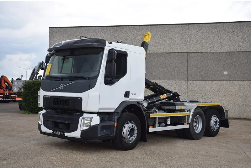 Volvo FE 320 - Camião polibenne: foto 2 Volvo FE 320 - Camião polibenne: foto 2