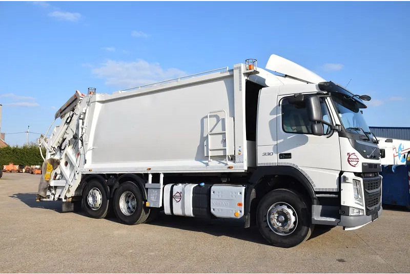 Volvo FM 330 - Caminhão de lixo: foto 4 Volvo FM 330 - Caminhão de lixo: foto 4
