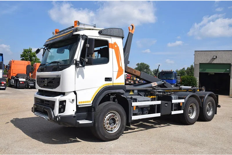 Volvo FMX 460 - Camião polibenne: foto 1 Volvo FMX 460 - Camião polibenne: foto 1