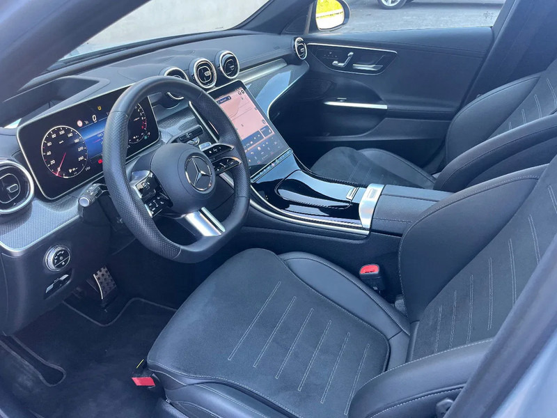 Mercedes-Benz C-Klasse C300e Sedan*AMG PAKKET*NIGHT PAKKET*HEADUPDISPL*360°CAM* - Sedan: foto 3 Mercedes-Benz C-Klasse C300e Sedan*AMG PAKKET*NIGHT PAKKET*HEADUPDISPL*360°CAM* - Sedan: foto 3