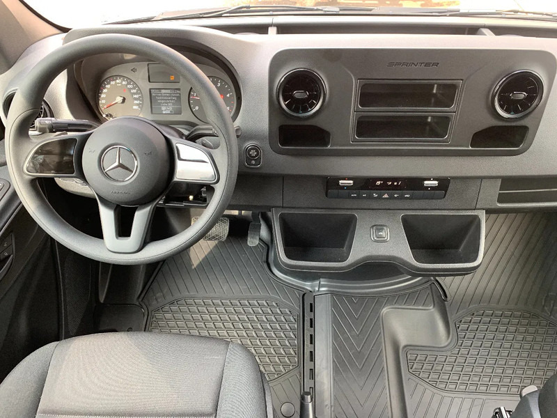 Mercedes-Benz Sprinter 419*L2H2*ELEKTR. ZIJDEUR*TREKHAAK 3,5 TON - Furgão: foto 4 Mercedes-Benz Sprinter 419*L2H2*ELEKTR. ZIJDEUR*TREKHAAK 3,5 TON - Furgão: foto 4