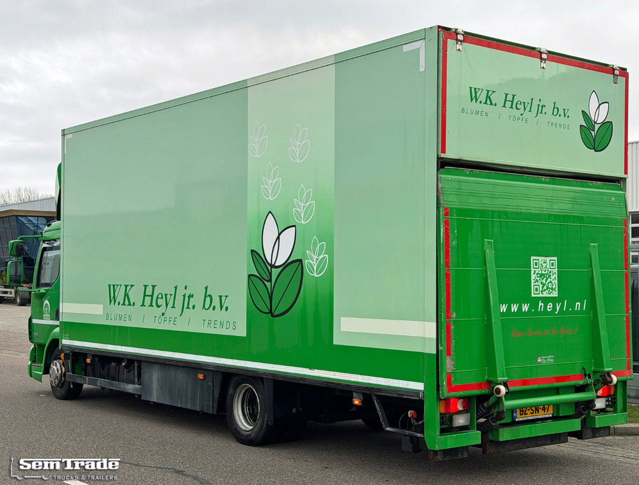 DAF LF 45 220 Euro 5 Theo Mulder Isolated BOX + Heater 585.000 KM NL-Truck Engine IN BAD Condition - Camião furgão: foto 3 DAF LF 45 220 Euro 5 Theo Mulder Isolated BOX + Heater 585.000 KM NL-Truck Engine IN BAD Condition - Camião furgão: foto 3