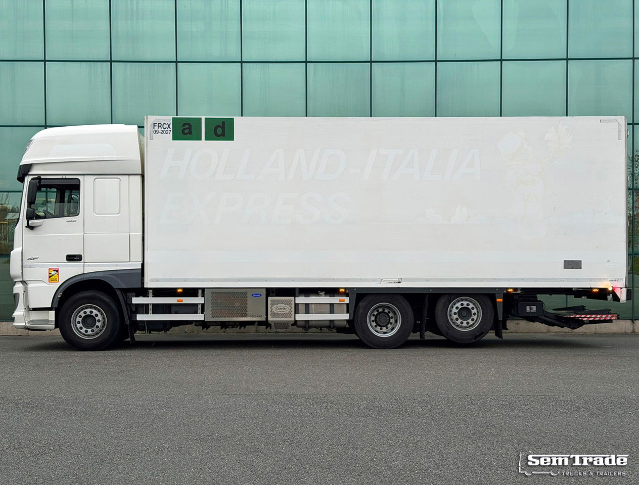 DAF XF 480 FAR SSC Isolated BOX 810x250x275 CM Inside TRS Cooling Tail Lift TOP Condition NL-Truck - Camião frigorífico: foto 2 DAF XF 480 FAR SSC Isolated BOX 810x250x275 CM Inside TRS Cooling Tail Lift TOP Condition NL-Truck - Camião frigorífico: foto 2