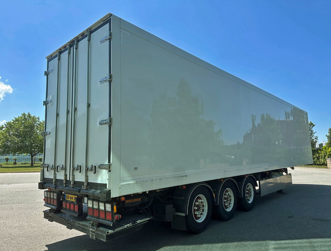 Ekeri 3-AS Multi Temp 1335 x 250 x 271 CM Inside Tail Lift - Semi-reboque frigorífico: foto 5 Ekeri 3-AS Multi Temp 1335 x 250 x 271 CM Inside Tail Lift - Semi-reboque frigorífico: foto 5