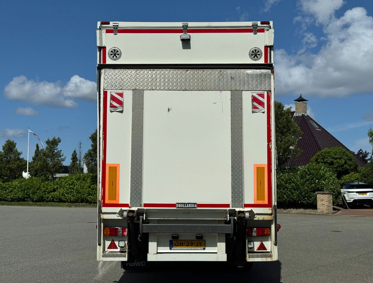 HTF 2-AS Heiwo 1240 x 250 x 272 CM Inwendig Stuuras Laadklep APK TOT 07-2026 - Semi-reboque furgão: foto 4 HTF 2-AS Heiwo 1240 x 250 x 272 CM Inwendig Stuuras Laadklep APK TOT 07-2026 - Semi-reboque furgão: foto 4