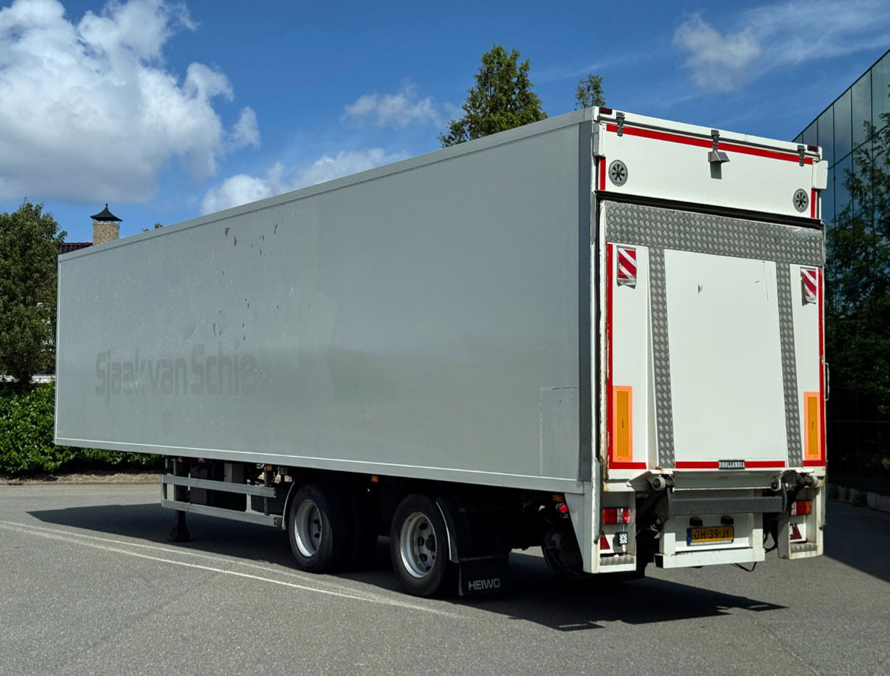 HTF 2-AS Heiwo 1240 x 250 x 272 CM Inwendig Stuuras Laadklep APK TOT 07-2026 - Semi-reboque furgão: foto 3 HTF 2-AS Heiwo 1240 x 250 x 272 CM Inwendig Stuuras Laadklep APK TOT 07-2026 - Semi-reboque furgão: foto 3