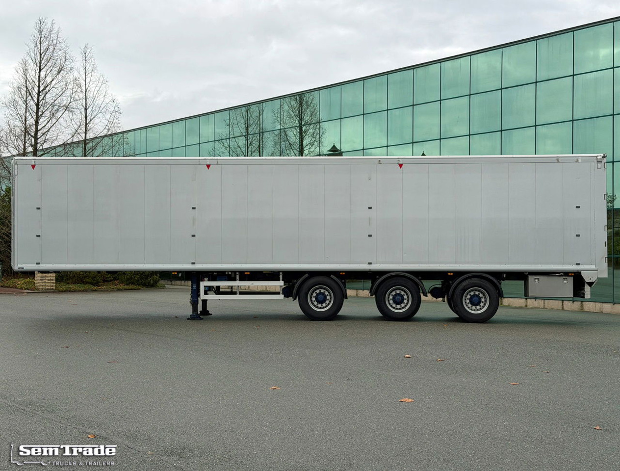 Kraker CF-X2 Walking Floor 2X Steering Axle TOP Condition Holland-Trailer - Semi-reboque piso móvel: foto 2 Kraker CF-X2 Walking Floor 2X Steering Axle TOP Condition Holland-Trailer - Semi-reboque piso móvel: foto 2