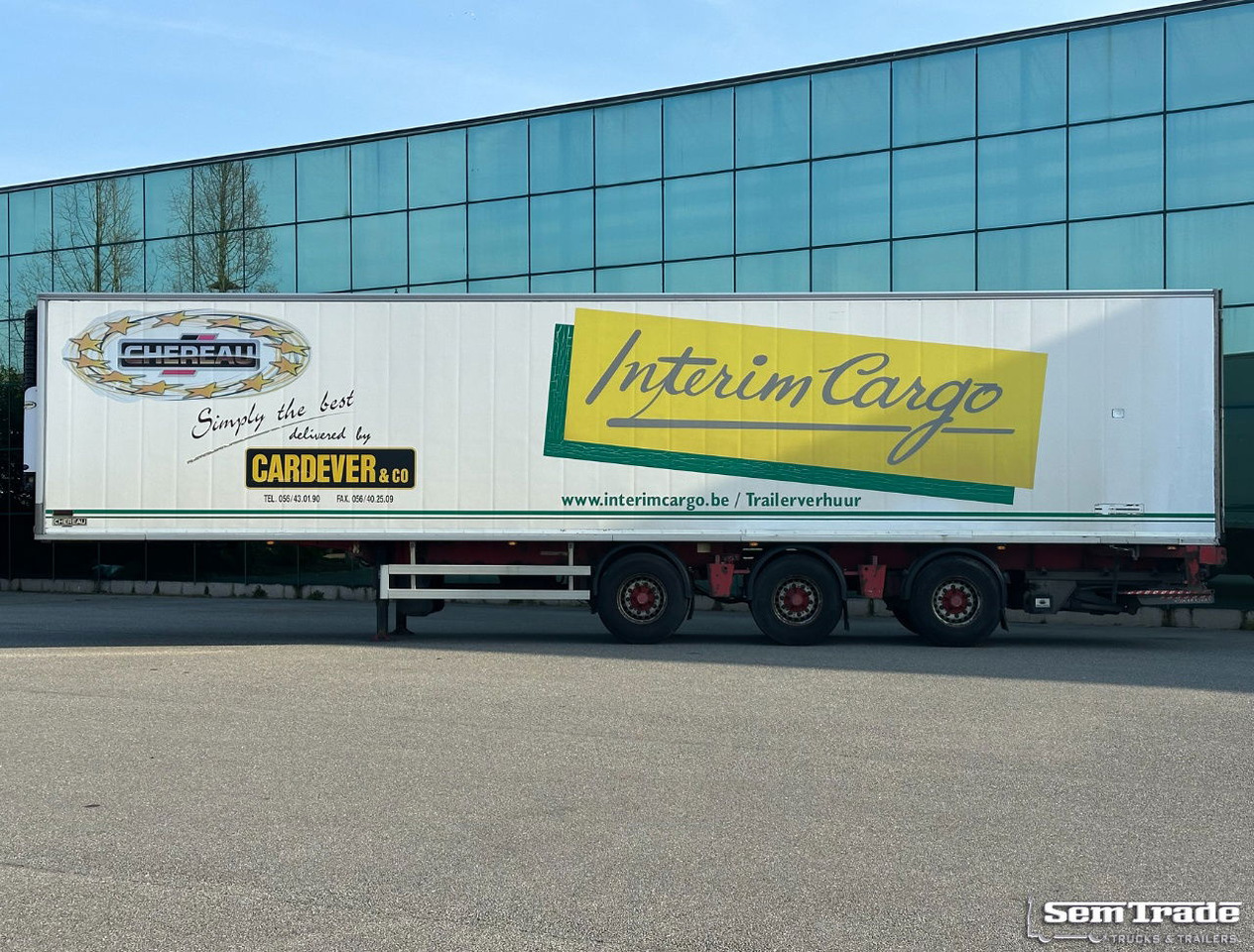 Renders Chereau Carrier Maxima 1300 Steering Axle Tail Lift Belgium Trailer - Semi-reboque frigorífico: foto 2 Renders Chereau Carrier Maxima 1300 Steering Axle Tail Lift Belgium Trailer - Semi-reboque frigorífico: foto 2