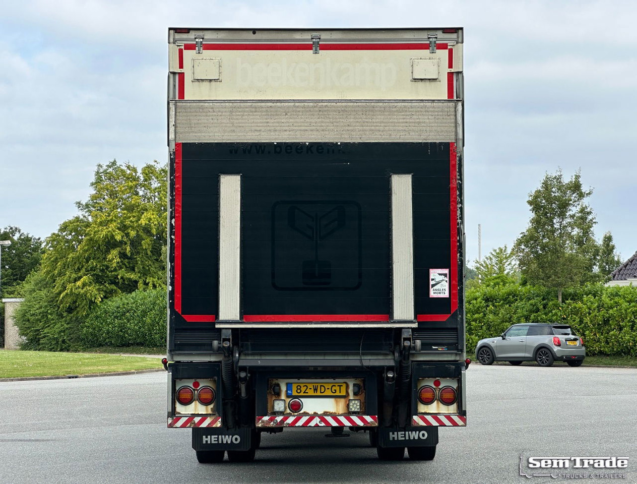 Scania R450 Retarder TRS Cooling Heiwo Isolated Boxes Tail Lift NL-Combi - Camião frigorífico: foto 4 Scania R450 Retarder TRS Cooling Heiwo Isolated Boxes Tail Lift NL-Combi - Camião frigorífico: foto 4