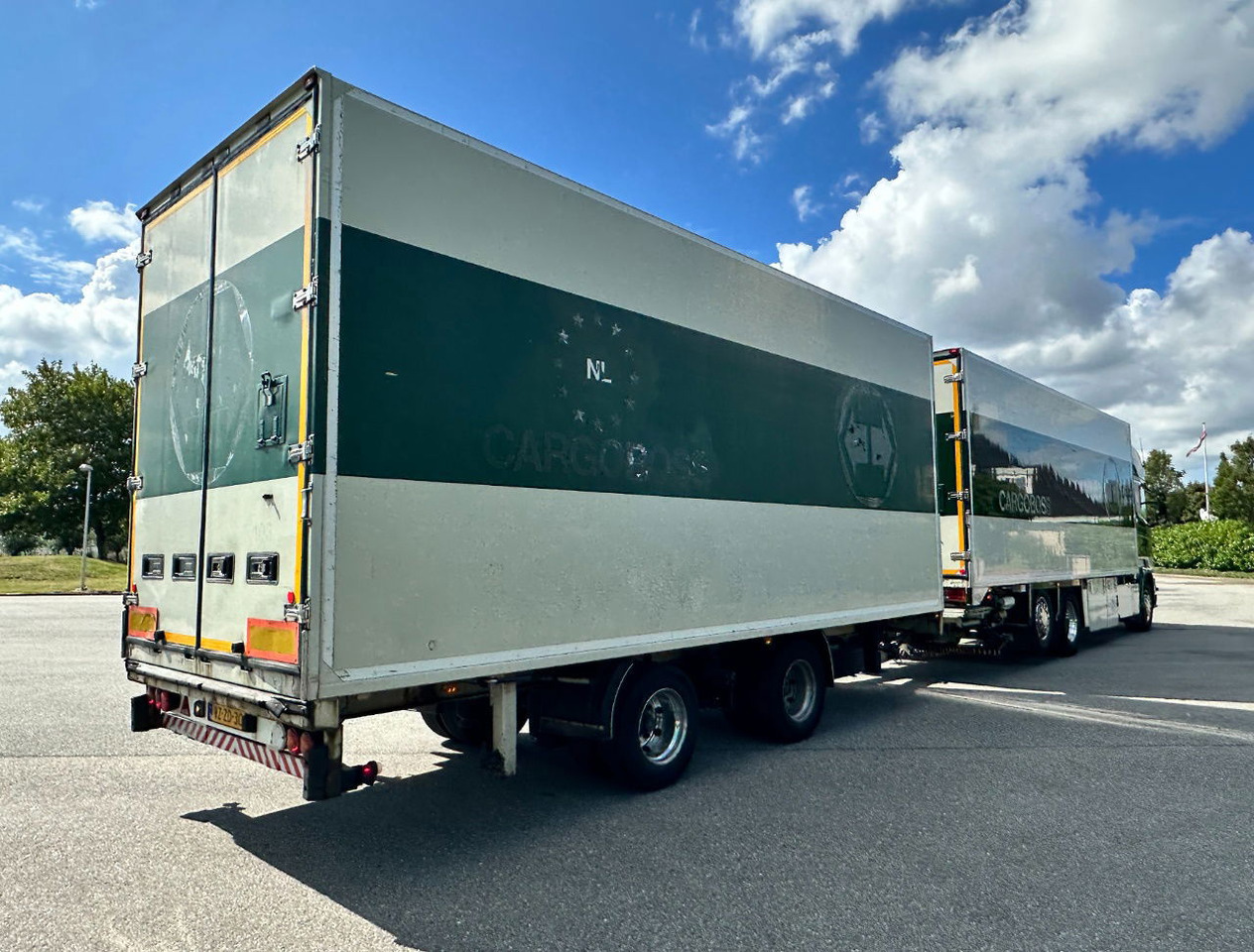 Scania R450 Retarder VAN Beurden Isolated Boxes TRS Cooling Tail Lift TOP Condition NL-Combi - Camião frigorífico: foto 4 Scania R450 Retarder VAN Beurden Isolated Boxes TRS Cooling Tail Lift TOP Condition NL-Combi - Camião frigorífico: foto 4