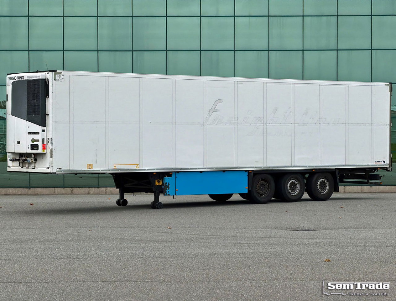 Schmitz Cargobull SCBS3B Thermo King SLXe300 Lift Axle 1340x250x270 Inside NL-Trailer - Semi-reboque frigorífico: foto 1 Schmitz Cargobull SCBS3B Thermo King SLXe300 Lift Axle 1340x250x270 Inside NL-Trailer - Semi-reboque frigorífico: foto 1