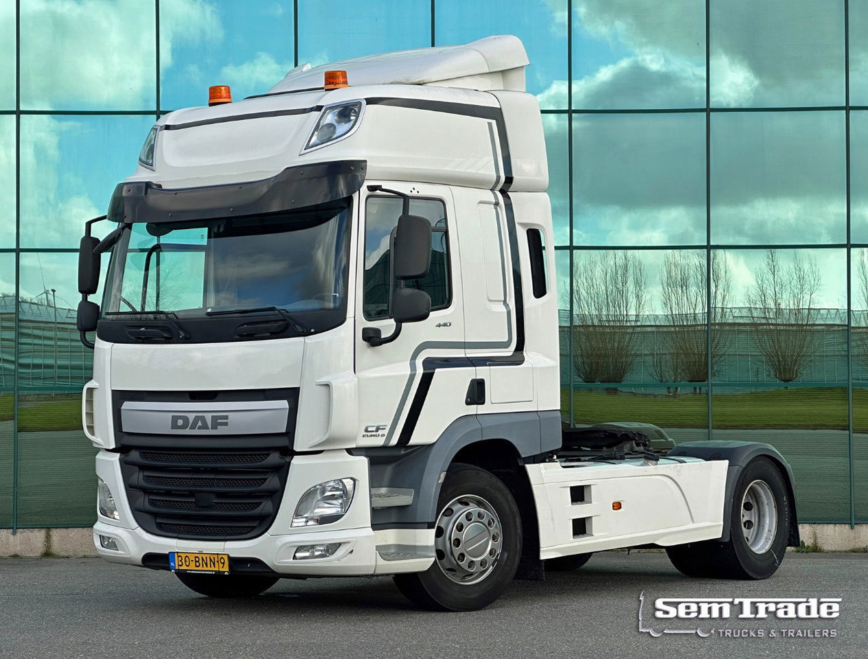 DAF CF 440 FT Space CAB 2x Tanks 766.000 KM TOP Condition NL Truck 2 Similar Pie - Tractor: foto 1 DAF CF 440 FT Space CAB 2x Tanks 766.000 KM TOP Condition NL Truck 2 Similar Pie - Tractor: foto 1